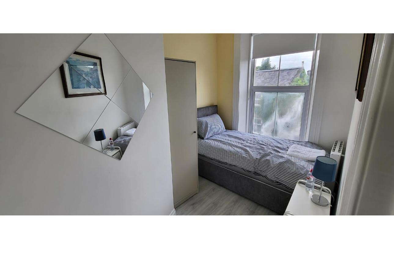 Naas Town - Budget Double Bedrooms Exterior photo